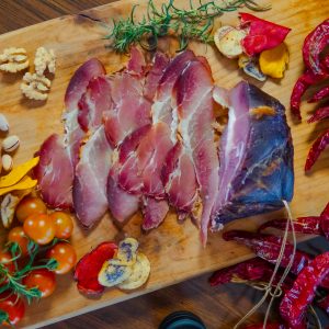 Jamón crudo tipo serrano